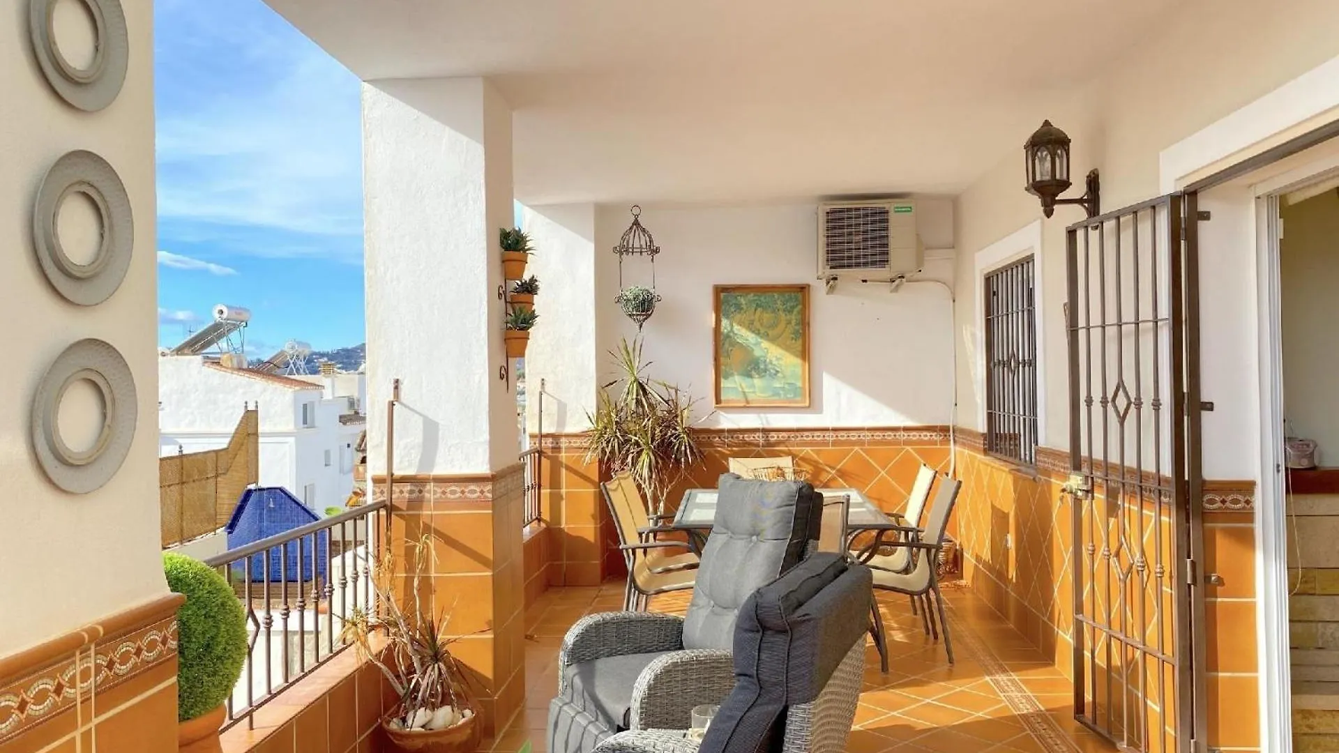 Ferienhaus Mit Privatpool Fuer 10 Personen Ca 240 Qm In Nerja, Andalusien Costa Del Sol